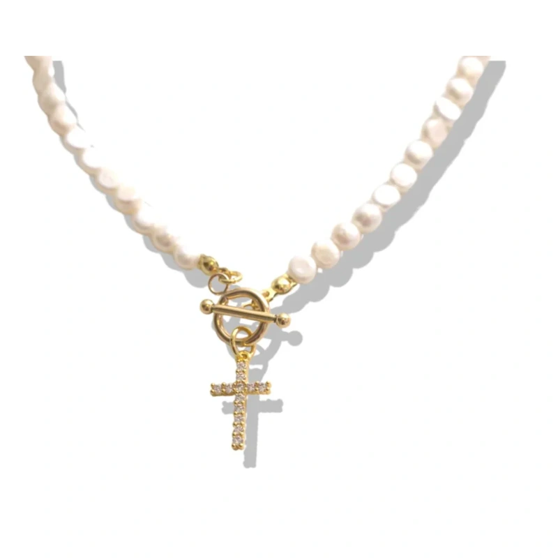 Allison Avery 16″ Pearl Cross Chain